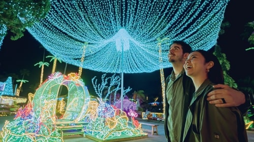 Nighttime activities and enchanting light displays